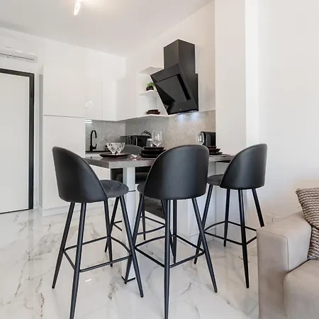 Apartment H11 Dolce Dimora - Bilocale Sanremo